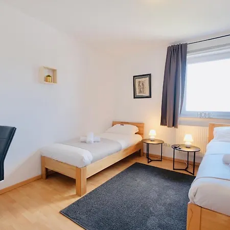 7 Personen Monteure Und Firmen Work&stay Hannover