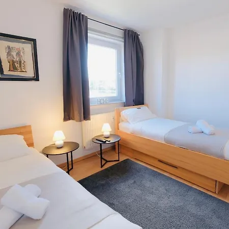 Apartment 7 Personen Monteure Und Firmen Work&stay